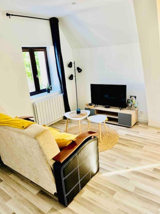 La Perle Daire Montargis Dış mekan fotoğraf